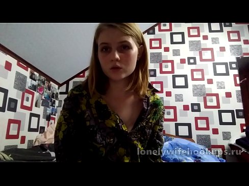 ❤️ Studenta blonda żagħżugħa mir-Russja jħobb dicks akbar. Vidjow porn f'mt.porno-fuq.ru